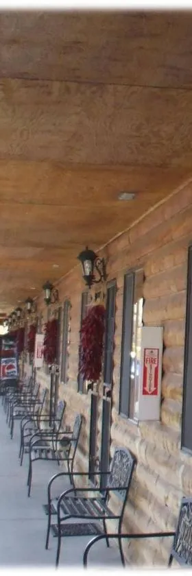 Chama River Bend Lodge，位于Chama的酒店