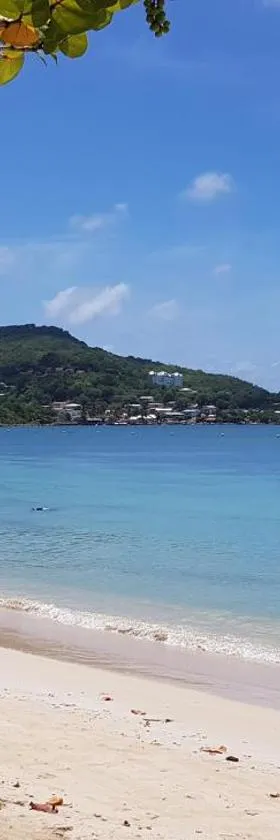 Les Hauts De Caritan，位于圣安娜的酒店