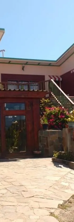 Hotel y Cabañas La Rosa Nautica，位于皮什丹吉的酒店