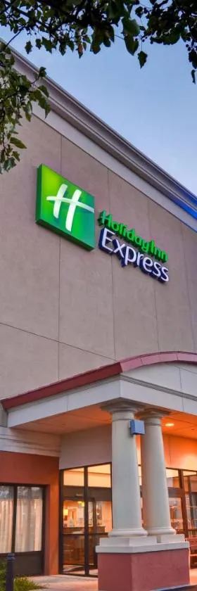 波士顿快捷假日酒店，位于波士顿的酒店