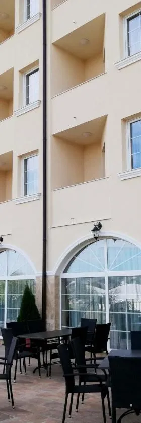 Villa Della Rosa，位于Razgrad的酒店