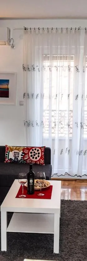 Dunavski Kej，位于斯梅代雷沃的酒店