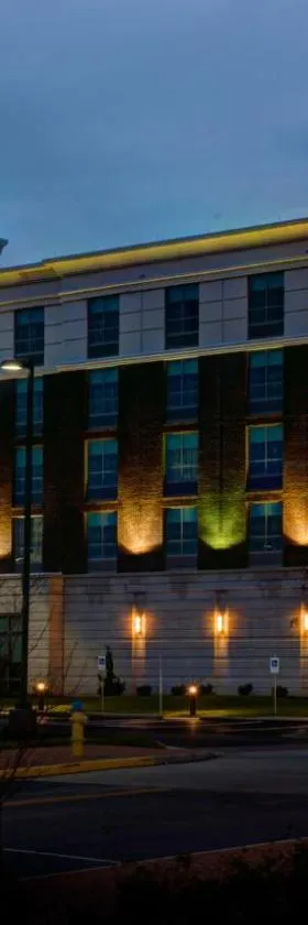 Holiday Inn Owensboro Riverfront by IHG，位于欧文斯伯勒的酒店