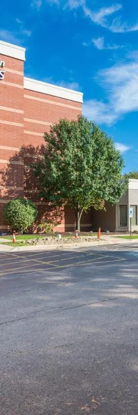 Holiday Inn Express Naperville by IHG，位于内珀维尔的酒店