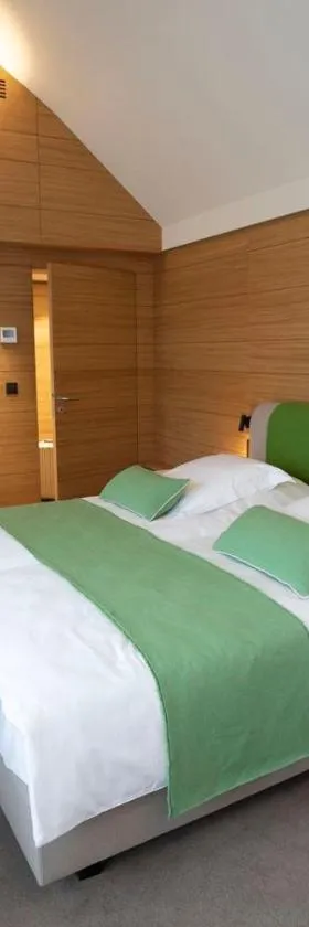 B-Lodge Boutique Hôtel，位于新鲁汶的酒店