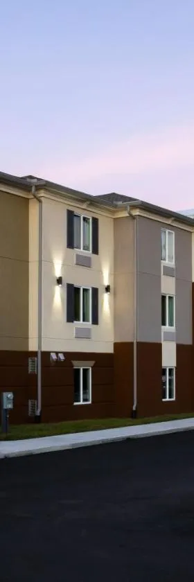 Candlewood Suites - Jacksonville - Mayport by IHG，位于杰克逊维尔的酒店