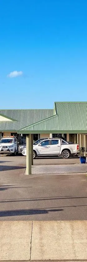 Barringtons Motor Lodge，位于卡塔尼的酒店