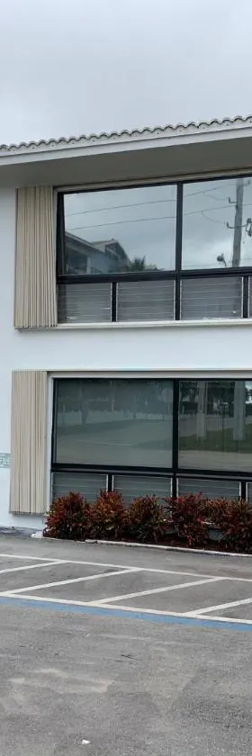 Ocean Villas of Deerfield，位于迪尔菲尔德海滩的酒店