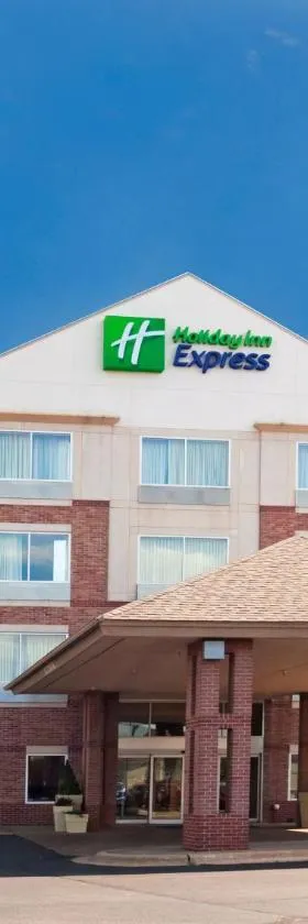 Holiday Inn Express St Croix Valley by IHG，位于Saint Croix Falls的酒店