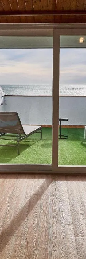 维拉德普里米亚酒店，位于滨海普雷米亚的酒店