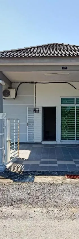 Ilham Imani Homestay，位于Kampung Gurun的酒店