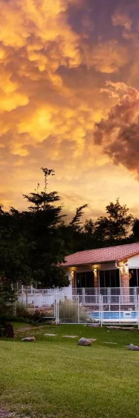 Vista Alegre Natural Resort - Bungalows，位于Independencia的酒店