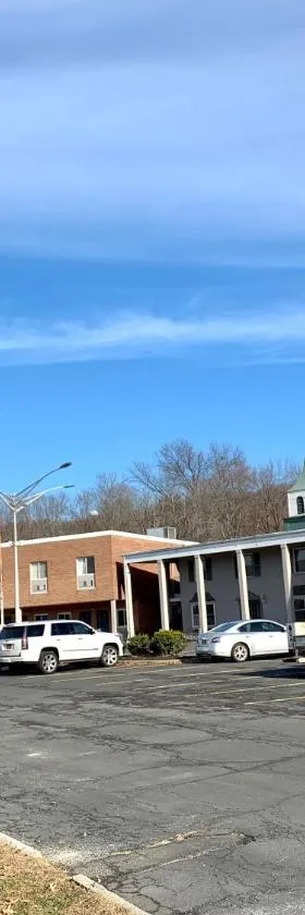 Tappan Zee Hotel，位于West Nyack的酒店