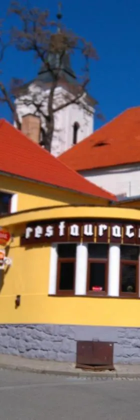 Penzion a restaurace U Pošů，位于Volyně的酒店