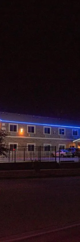 Premium Inn and Suites，位于基林的酒店