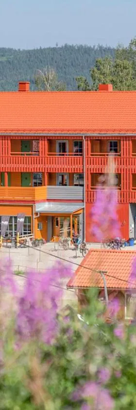 JBP Hotell，位于耶尔夫瑟的酒店
