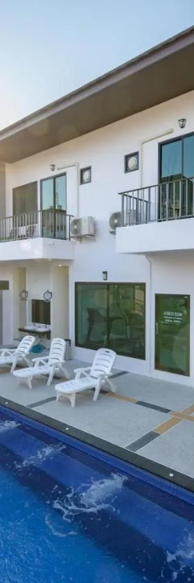 Top Residence，位于素叻的酒店