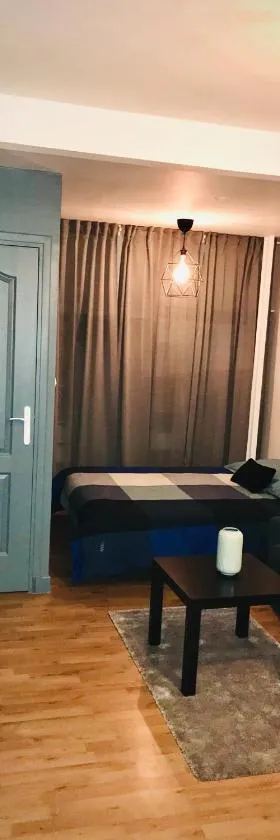 Petit studio cosy，位于博比尼的酒店