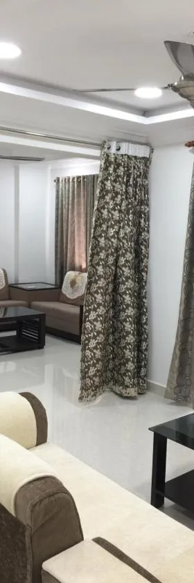 Luxurious 2 bedroom apartment in Thiruvalla town，位于蒂鲁瓦尔拉的酒店