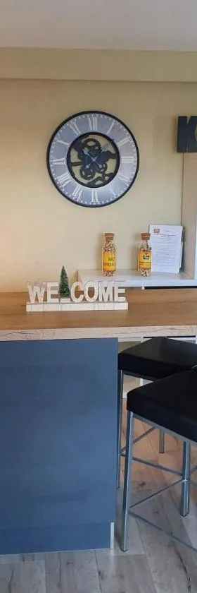 Le Petit Beurre de cacahuète et Le Poivre et Sel，位于Fully的酒店