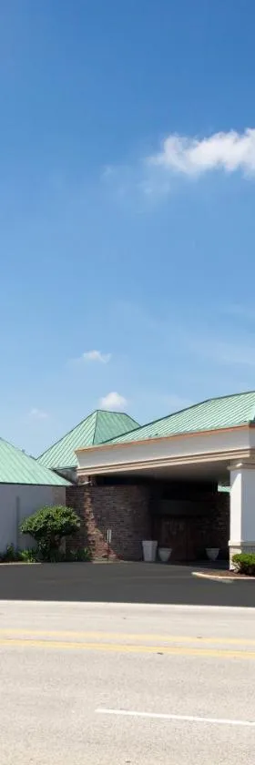 Holiday Inn Chicago SW-Countryside ConfCtr by IHG，位于康垂赛德的酒店