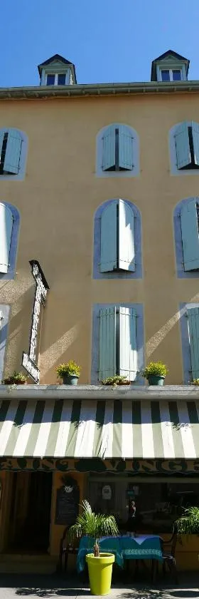 Hôtel Saint Vincent，位于巴涅尔德比戈尔的酒店