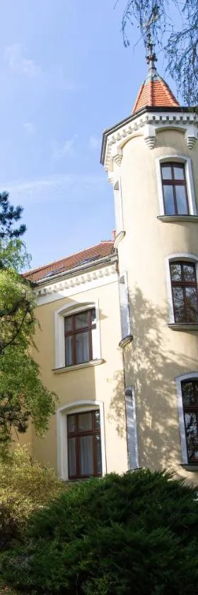 Pałac Cieszyno，位于兹沃切涅茨的酒店
