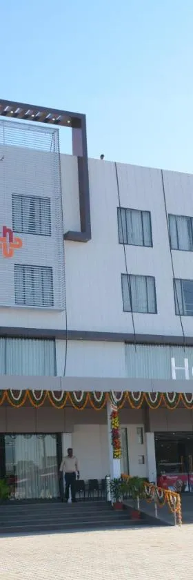 Hotel Darshan SP Ring Road，位于Naroda的酒店