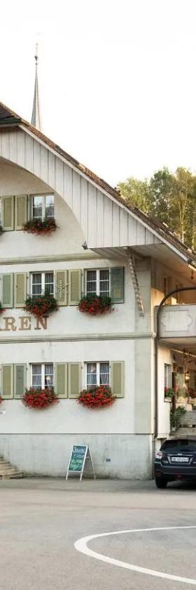 Hotel Garni Bären Rüegsau，位于鲁格苏的酒店