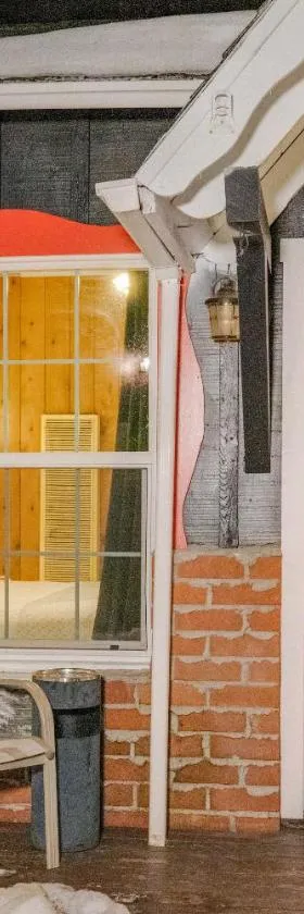 Arrowhead Tree Top Lodge，位于箭头湖的酒店