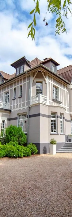 Le Château de Fresnoy en Gohelle，位于Fresnoy-en-Gohelle的酒店