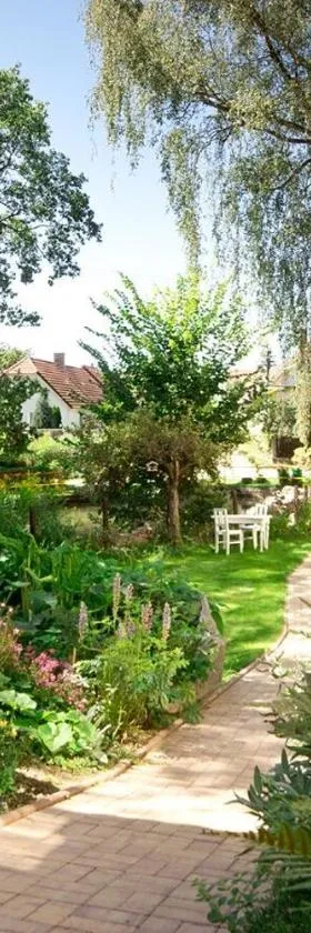 Apartmány U rybníčku，位于Kostelec nad Vltavou的酒店