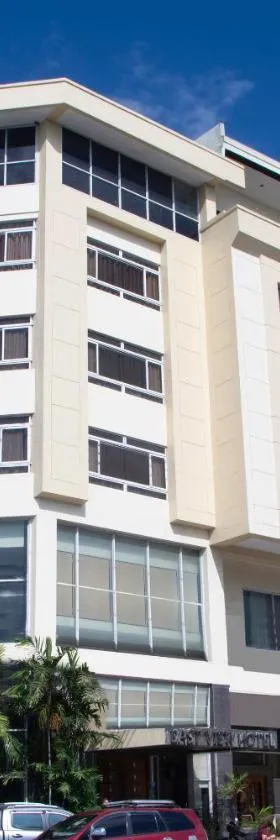 East View Hotel，位于巴科洛德的酒店