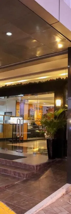 Technopark Hotel，位于圣罗莎的酒店