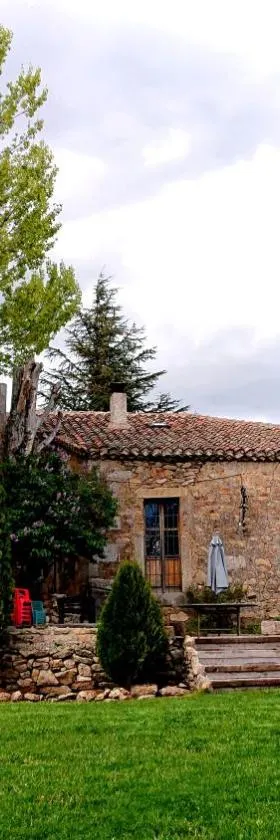 Casa Rural la Insula，位于Santa María de la Alameda的酒店