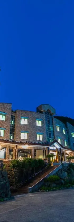 Hooni Guest House & Motel，位于求礼郡的酒店