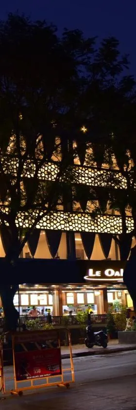 Le Oak Inn，位于迈索尔的酒店