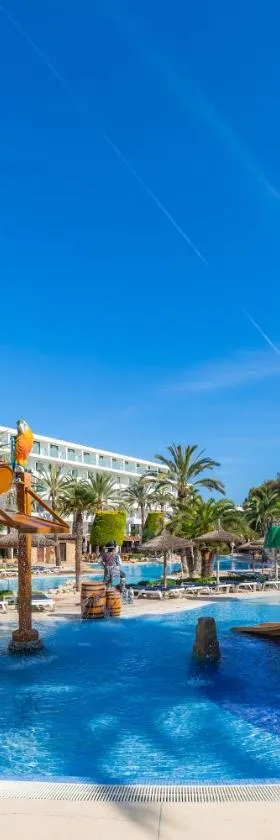 Marins Playa，位于卡拉米洛的酒店