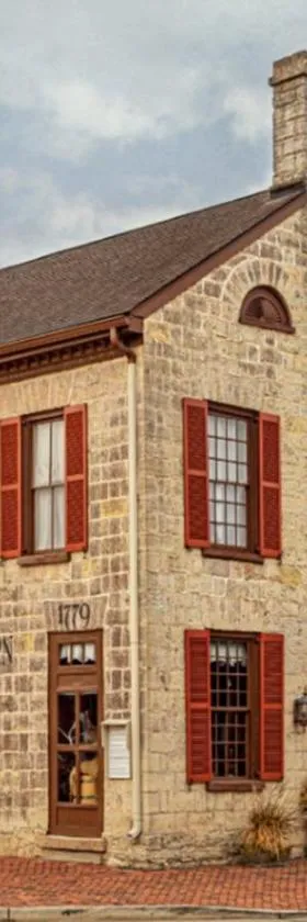 Talbott Tavern and Inn，位于巴兹敦的酒店