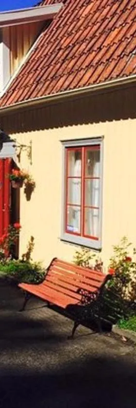 Hunnebostrands vandrarhem Gammelgården，位于亨尼博斯特兰德的酒店