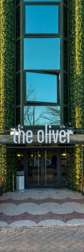 The Oliver Apartamentos，位于波苏埃洛-德阿拉尔孔的酒店