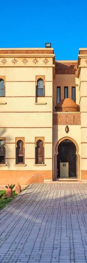 Villa Diaf Johanne，位于阿伊特乌里尔的酒店
