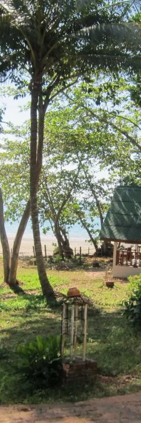 Cameron Island Resort，位于Ko Sukon的酒店