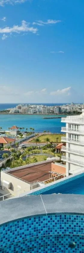 Lequ Okinawa Chatan Spa ＆ Resort，位于北谷町的酒店