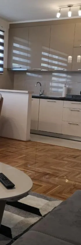 Apartman Gaga 1，位于卢卡维卡的酒店