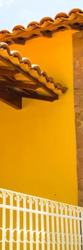Casarao Hostel - Analandia SP，位于安娜兰迪亚的酒店