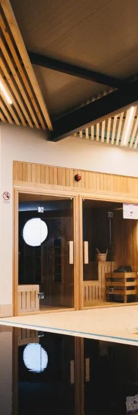 Hotel Tiski Cvet，位于Novi Bečej的酒店