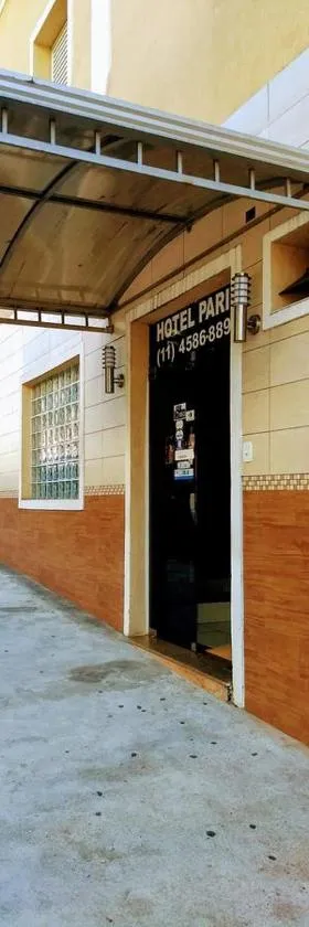 Hotel Paris，位于容迪亚伊的酒店