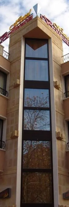 Hotel Brilliantin，位于斯利文的酒店