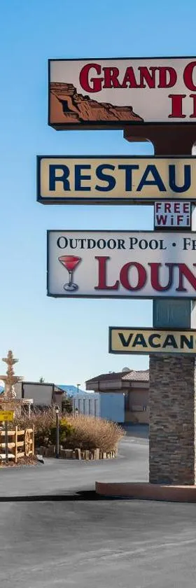 Grand Canyon Inn and Motel - South Rim Entrance，位于瓦莱的酒店
